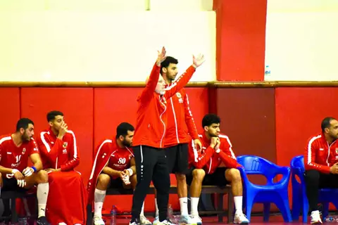 كرة يد.. الأهلي يفوز على طلائع الجيش في دوري المحترفين